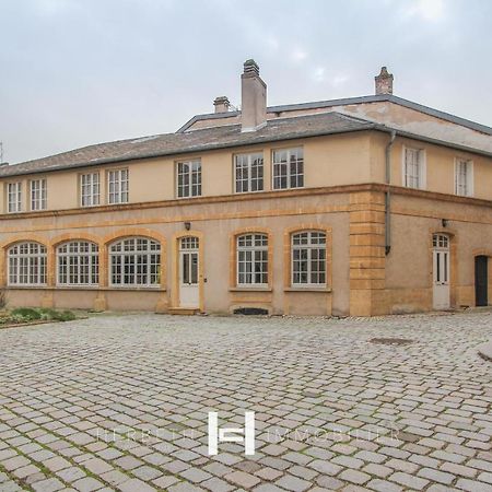 H-Bnb - Les Meubles Du 1 Bed & Breakfast Metz Eksteriør bilde