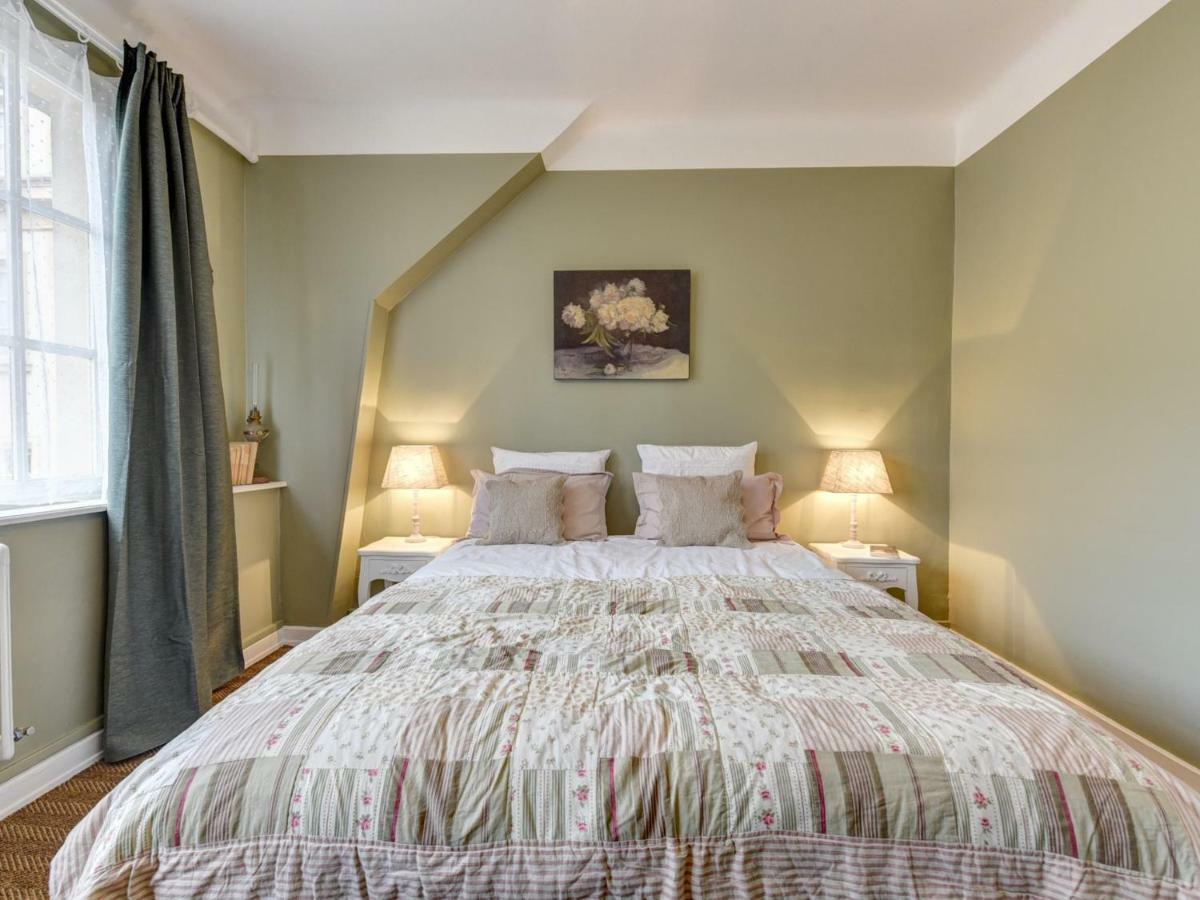 H-Bnb - Les Meubles Du 1 Bed & Breakfast Metz Eksteriør bilde