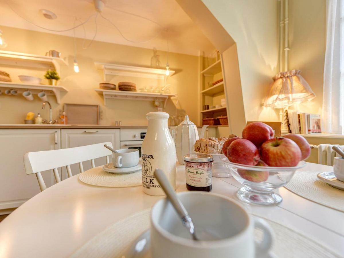 H-Bnb - Les Meubles Du 1 Bed & Breakfast Metz Eksteriør bilde